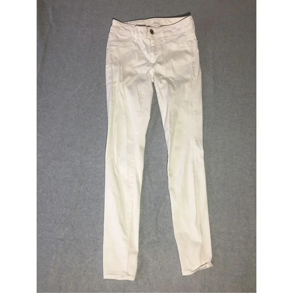 Womens American Eagle Jeans Size 2 Skinny Leg Stretchy Comfortable Trendy Casual - Picture 1 of 2